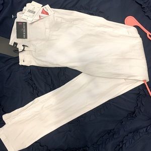 NEW Fashion Nova White “Slit” Jeans Size 9